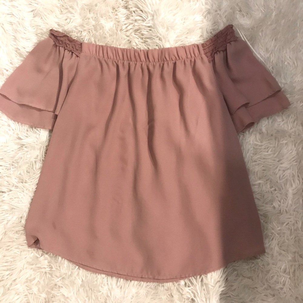 Off the shoulder dusty pink top, from forever 21 size large